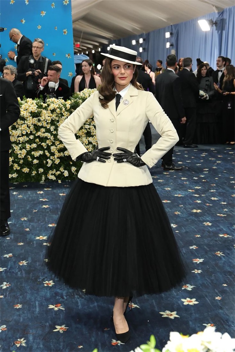 Women Formal Wear Designers - Abiti da ufficio bianchi da donna