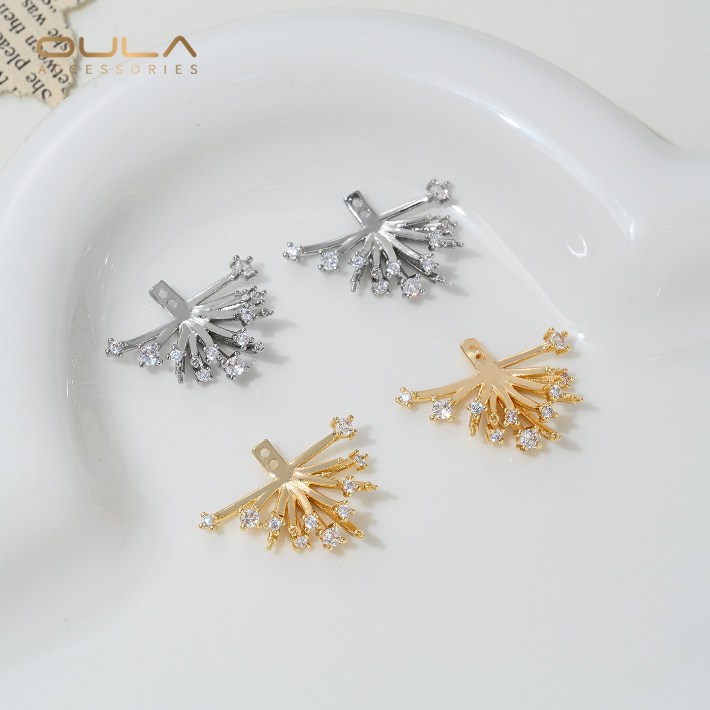 Pearl Earring Stud - Orecchini a Perno con Zirconi Placcati