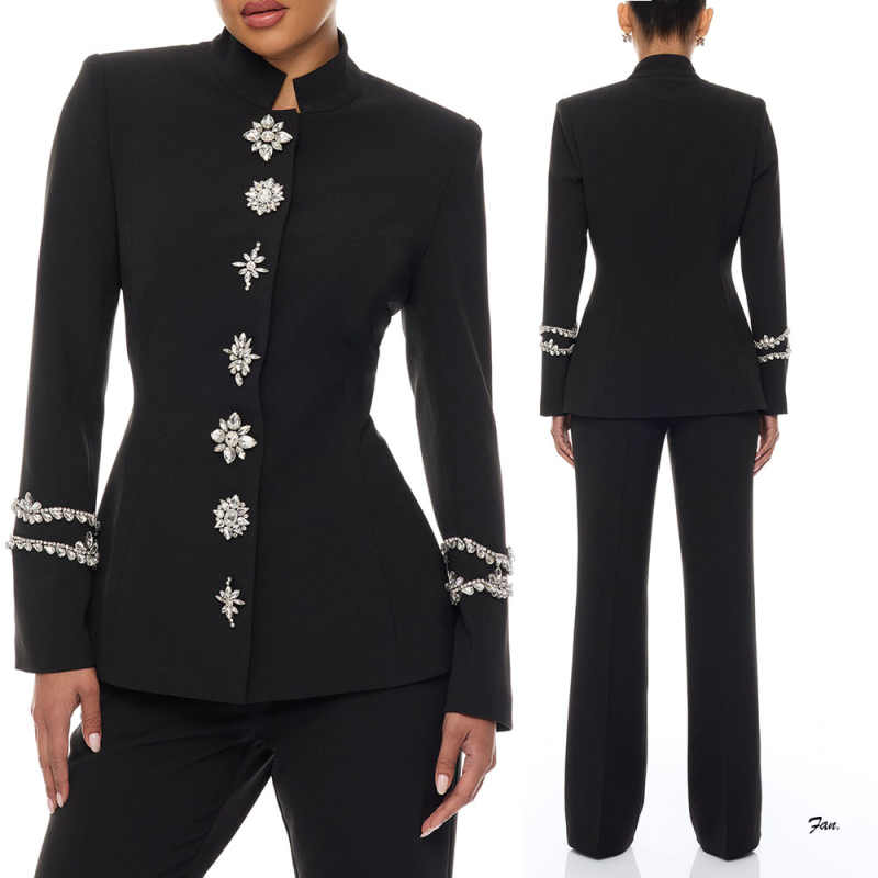 Completo da Donna in Cristallo - Women Formal Wear Designers recensione e prezzo