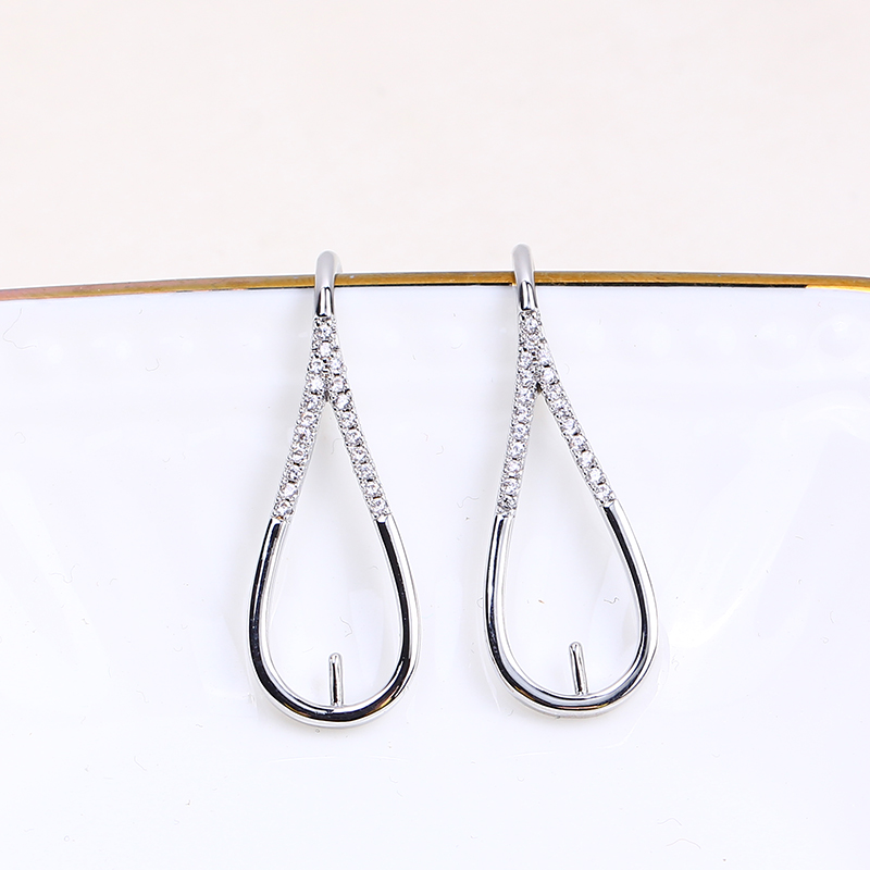 E052 Orecchini a Perno in Rame - Pearl Earring Stud recensione e prezzo
