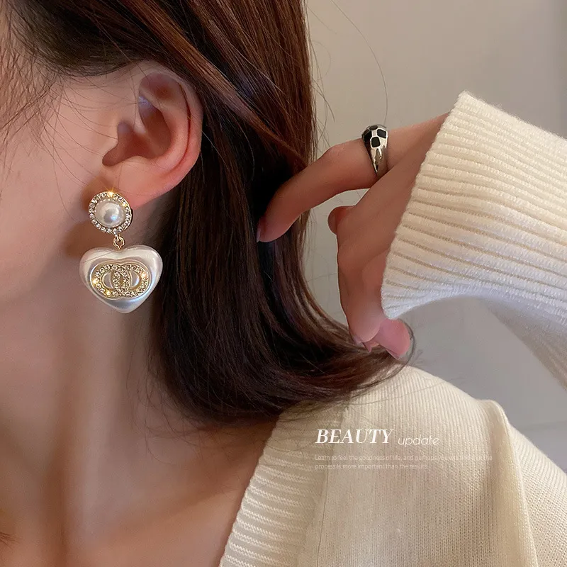Orecchini a perno con perle e  - Pearl Earring Stud recensione e prezzo